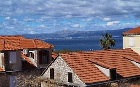 Apartmani Neva Supetar